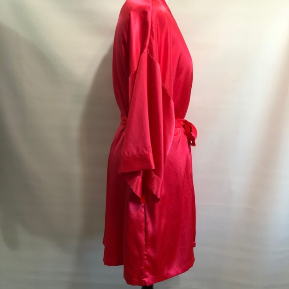 Victoria Secret kimono robe M/L NWOT red - Picture 6 of 10